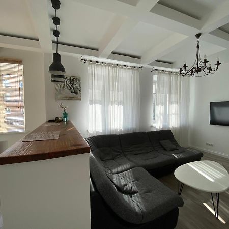 Bright Apartment Homel Buitenkant foto
